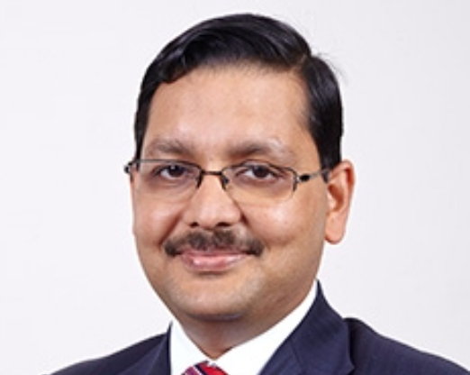 Dr. Vedant Kabra, null