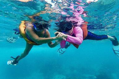 4 Pengalaman Yoga & Snorkeling Sehari di Pulau Mujeres, Meksiko